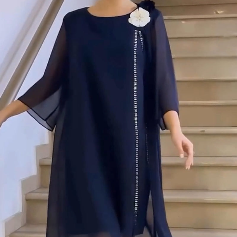 đžăS-4XLăNyĂĄri elegĂĄns kĂ©trĂ©szes ruha